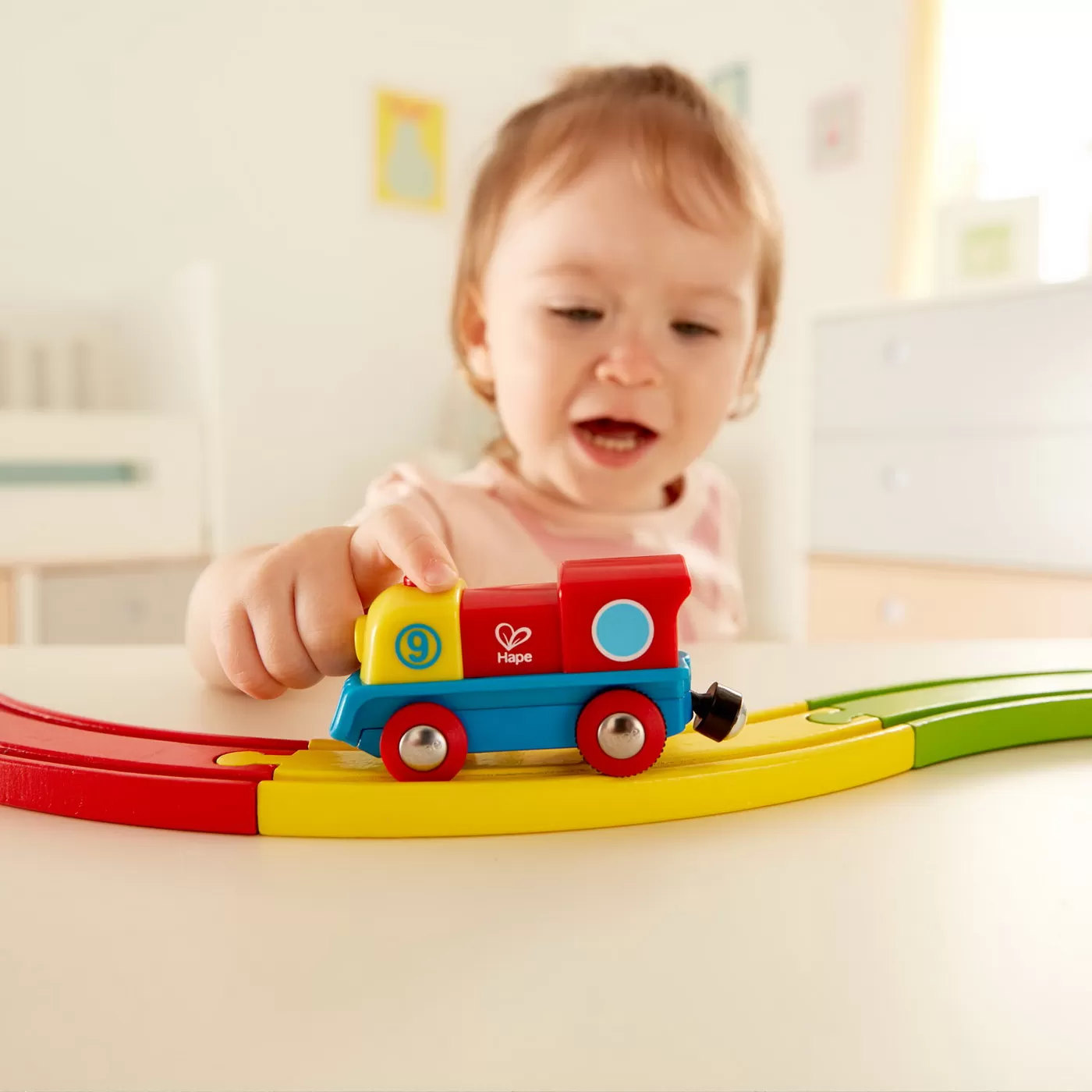 Hape locomotiva curajoasa, varsta de la 1 an la 7 ani [2]