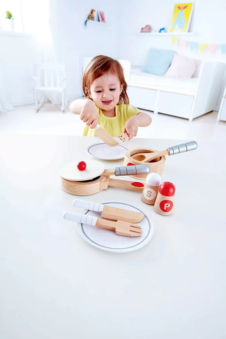 Hape set pentru gatit si servit, varsta de la 3 ani la 10 ani [3]
