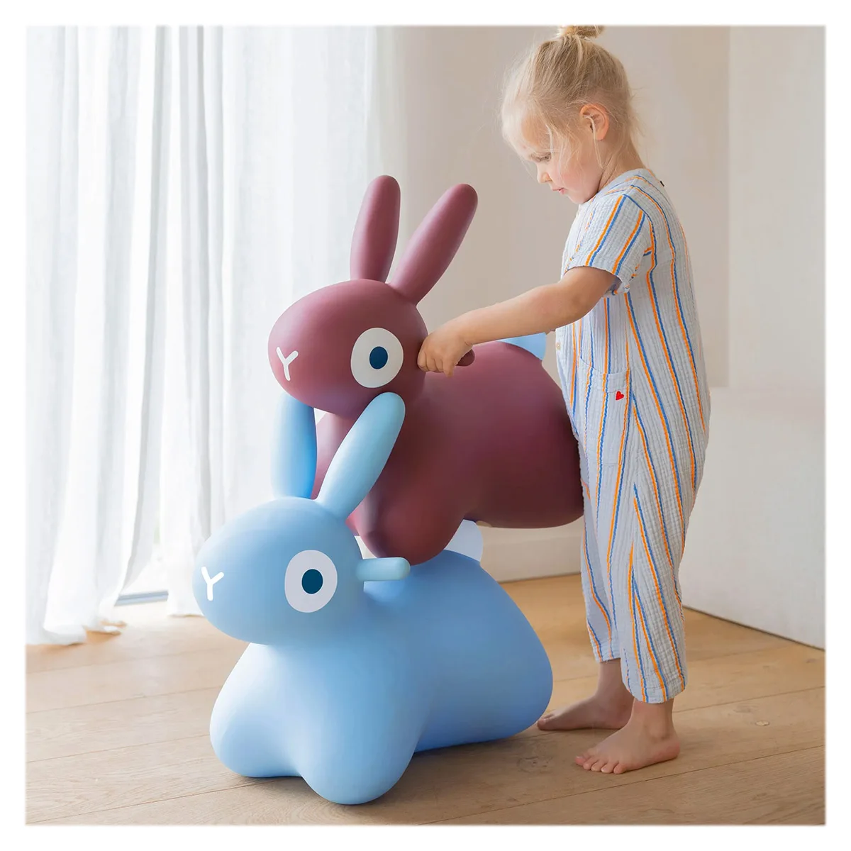 Hoppi Bunny, iepuras gonflabil saltaret, bordo, varsta 1-5 ani [3]