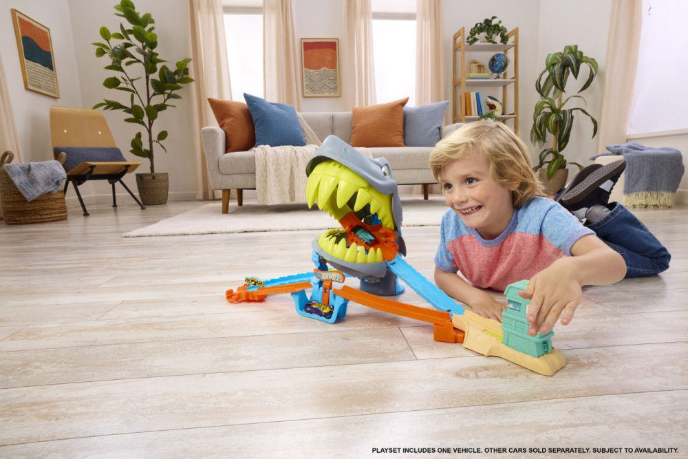 Hot wheels city pista de curse plaja rechinului chomp cu masinuta inclusa copii 4 ani - 9 ani [6]