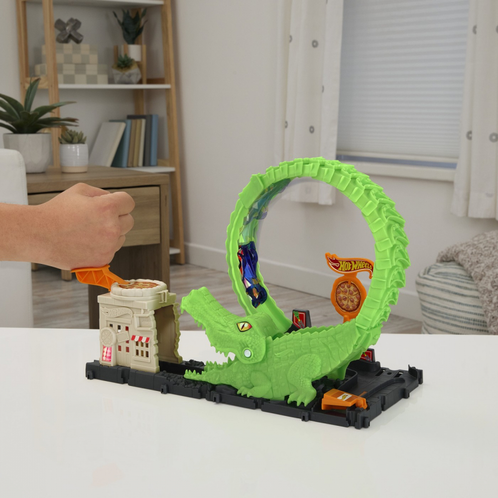 Hot wheels city pista inamicilor pizzerie, varsta de la 4 ani la 8 ani [4]