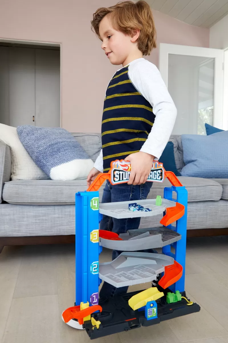 Hot wheels garajul cu cascadorii, varsta de la 4 ani la 10 ani [3]