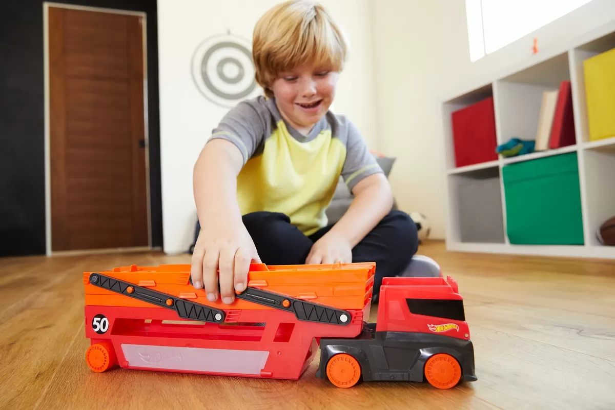 Hot wheels mega transportatorul de masini, varsta de la 3 ani la 10 ani [6]