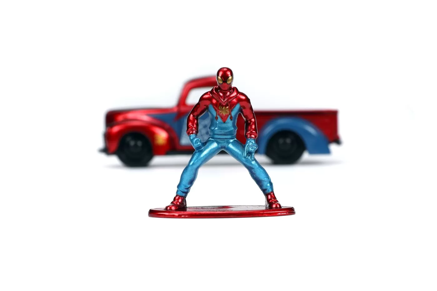 Jada marvel set masinuta metalica ford pick up scara 1:32 si figurina metalica spider man [4]
