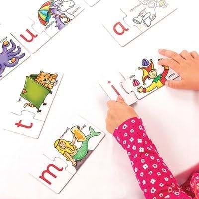 Joc educativ - puzzle in limba engleza, Invata alfabetul prin asociere, ALPHABET MATCH, Orchard Toys [3]