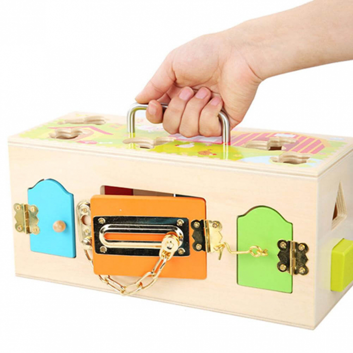 Jucarie cutia permanentei, cutie cu incuietori si sortare forme din lemn. [4]
