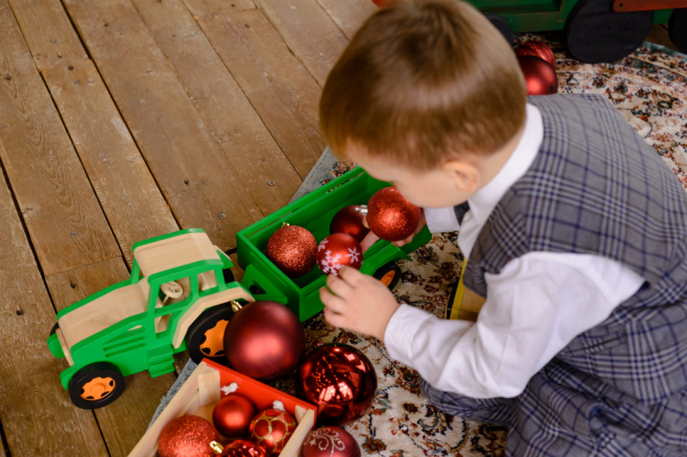 Jucarii Montessori Tractor cu remorca, Marc toys [3]