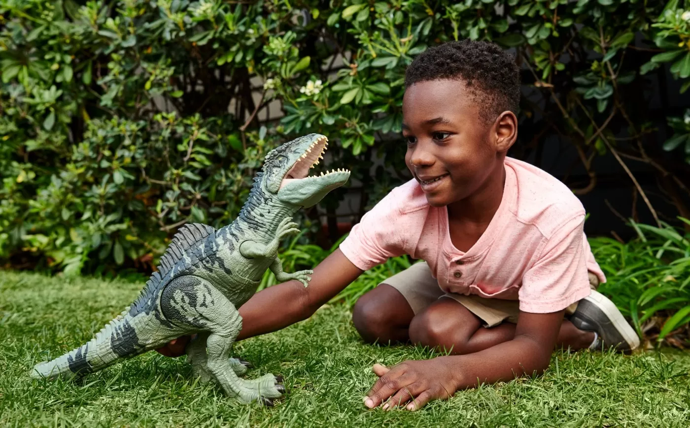 Jurassic world strike n roar dinozaur giganotosaurus, varsta de la 4 ani la 12 ani [2]