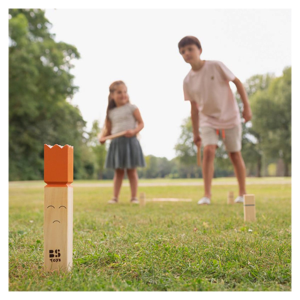 Kubb, joc de actiune si indemanare, copii varsta 8+ ani [3]