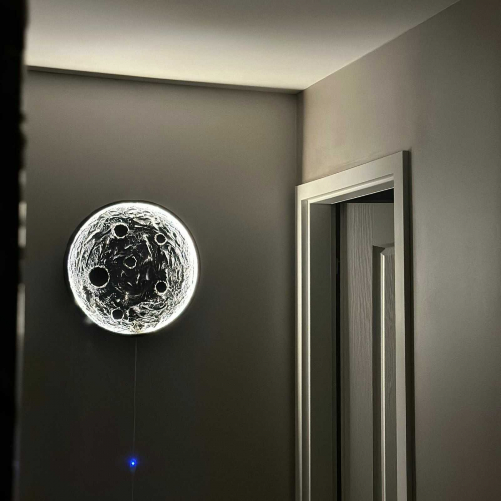 Lampa de Iluminat si de Veghe,  Forma de Luna, Modelata in Relief, Hand Made [6]