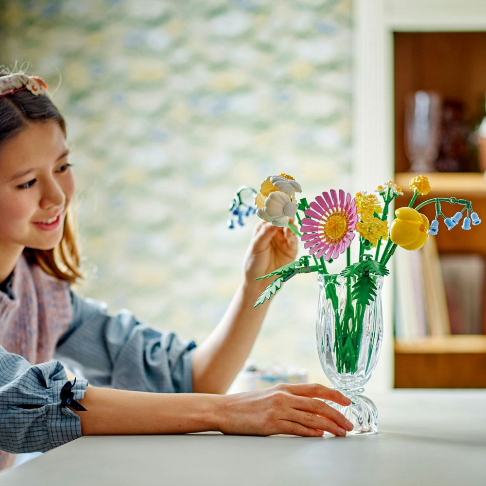 Lego botanicals mic buchet de flori pastel 10347, varsta de la 9 ani la 13 ani [4]