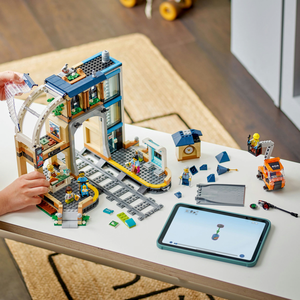  LEGO City Gara centrala pentru copii cu varsta de 7 + ani [6]