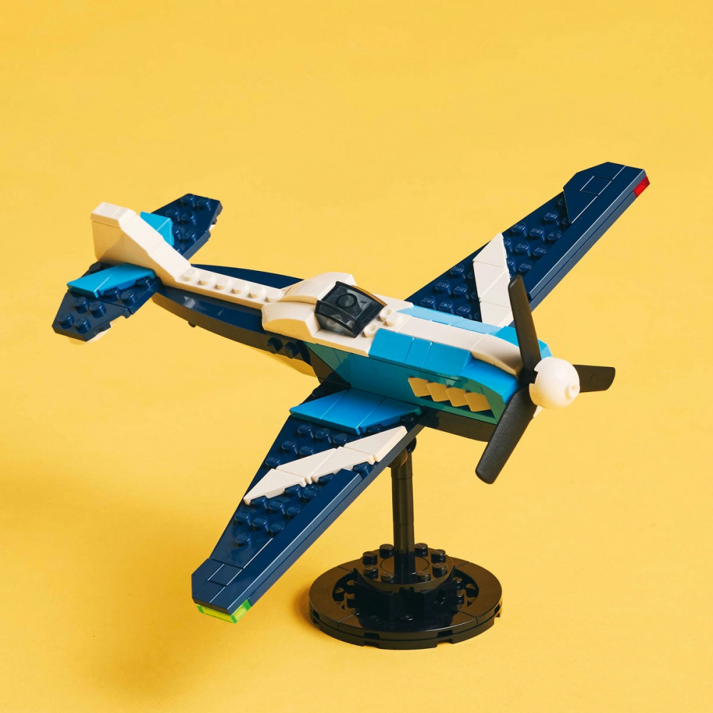 Lego creator avion de curse 31160, varsta de la 7 ani la 9 ani [6]