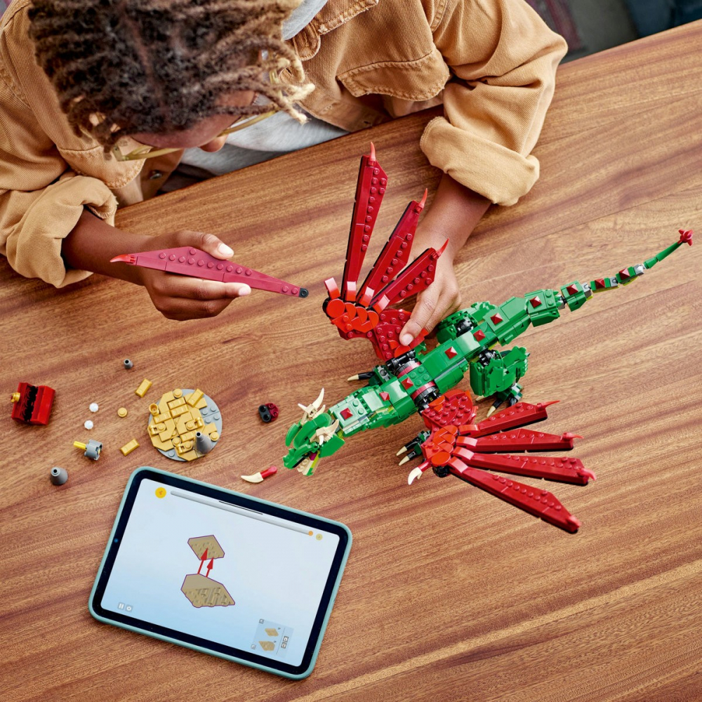 Lego creator dragon medieval 31161, varsta de la 9 ani la 11 ani [4]