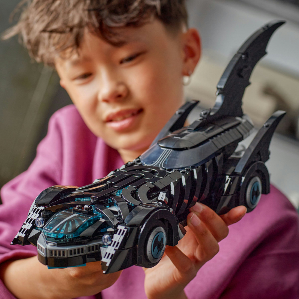  LEGO DC Super Heroes Batmobilul din Batman Forever pentru copii cu varsta de 12 + ani [9]