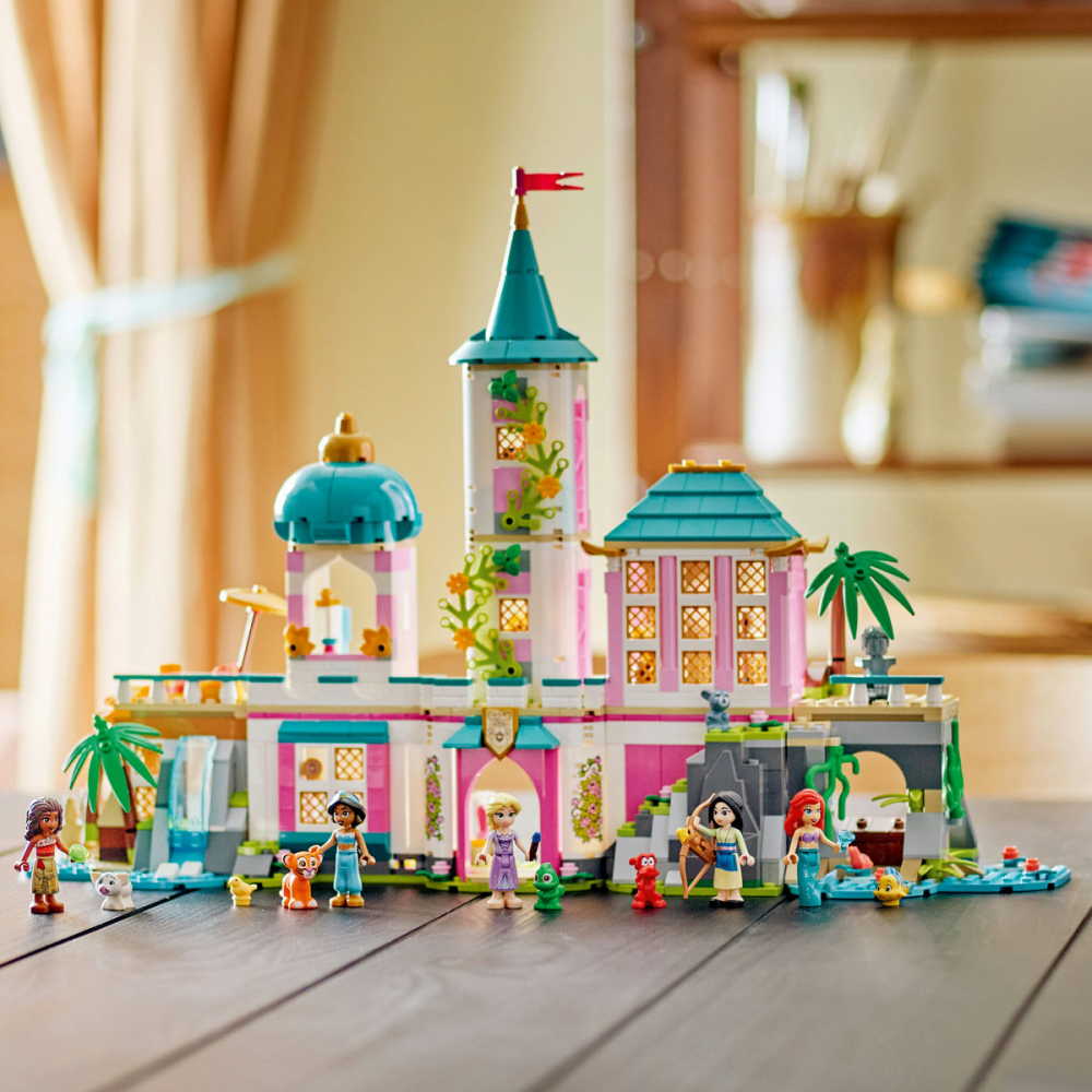  LEGO Disney Castel de prinţesă şi animăluţe regale pentru copii cu varsta de 6 + ani [6]