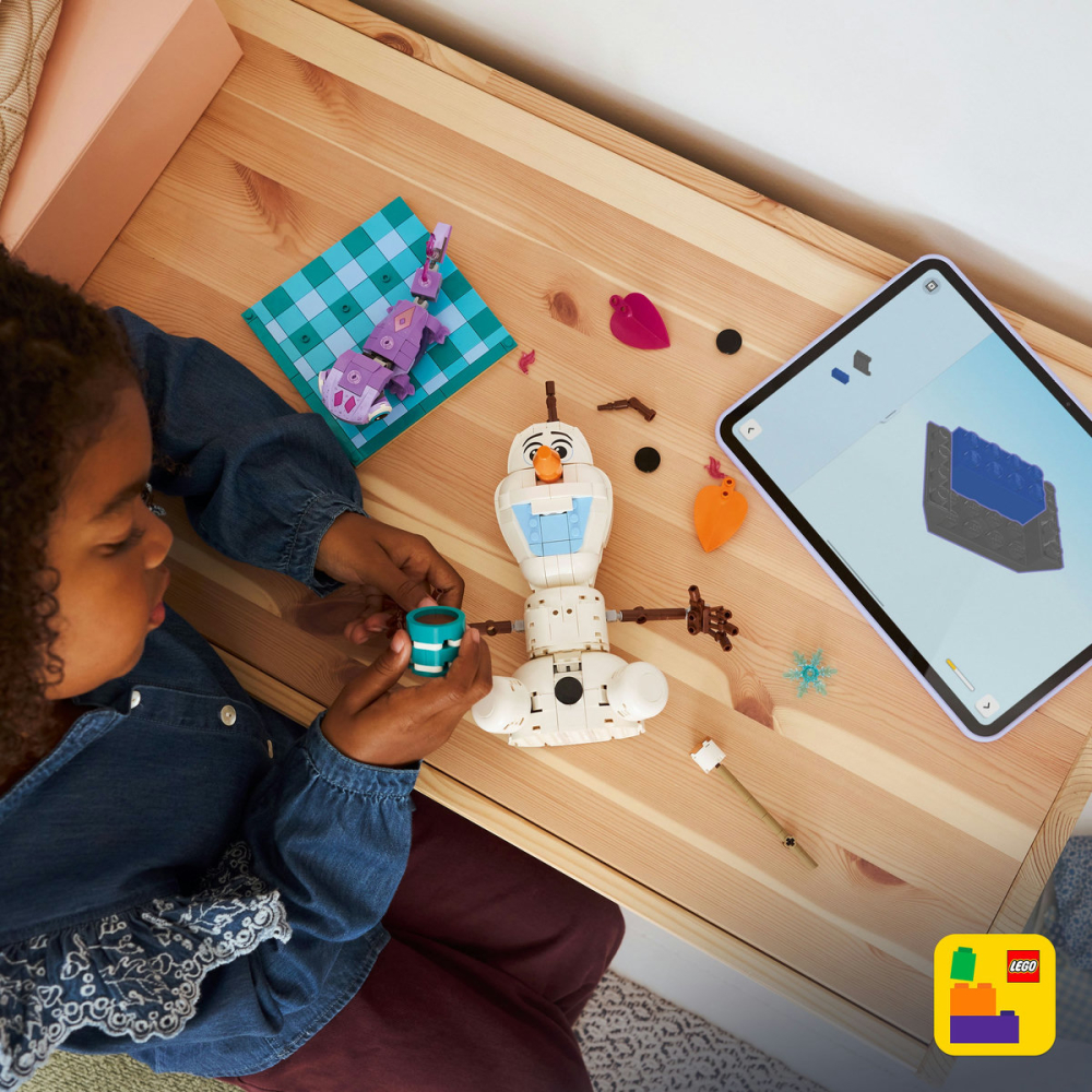  LEGO Disney  Distracție la picnic cu Olaf și Bruni copii cu varsta 7 + ani [6]