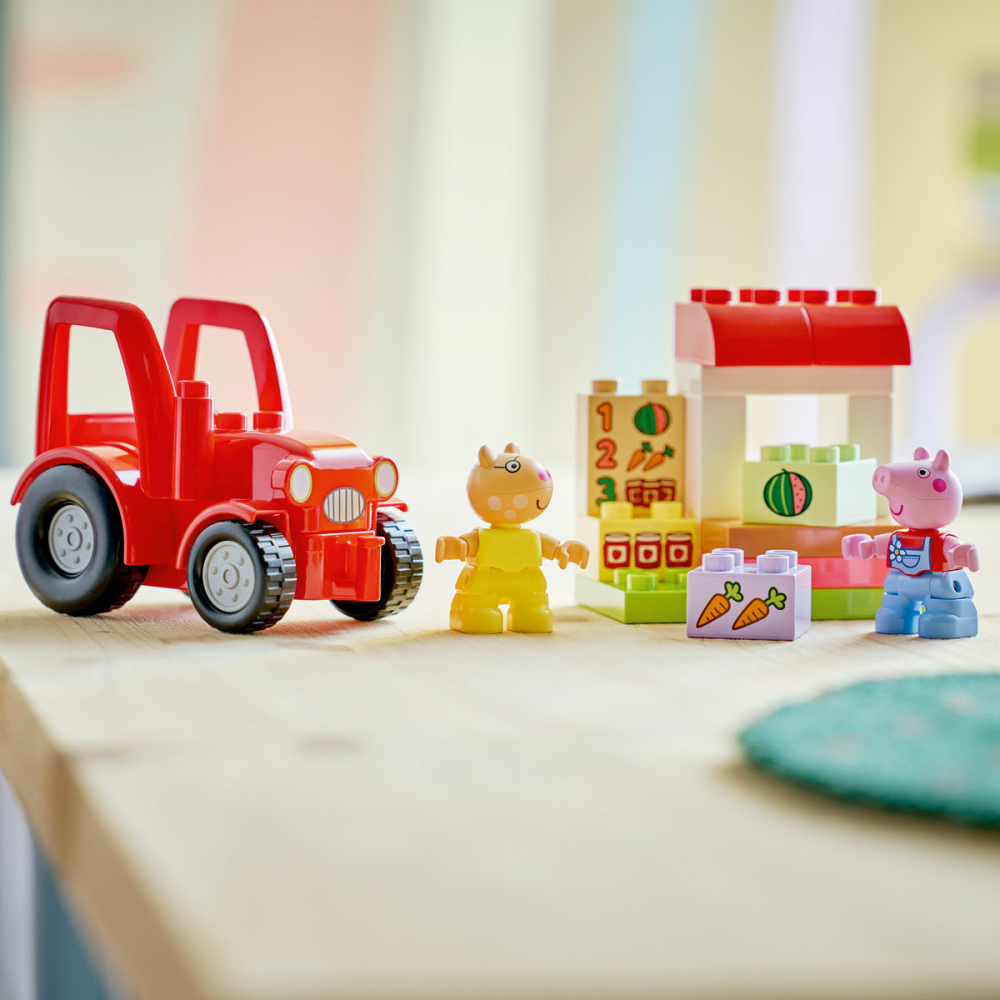  LEGO DUPLO  Tractor și piață varsta  2 + ani [5]