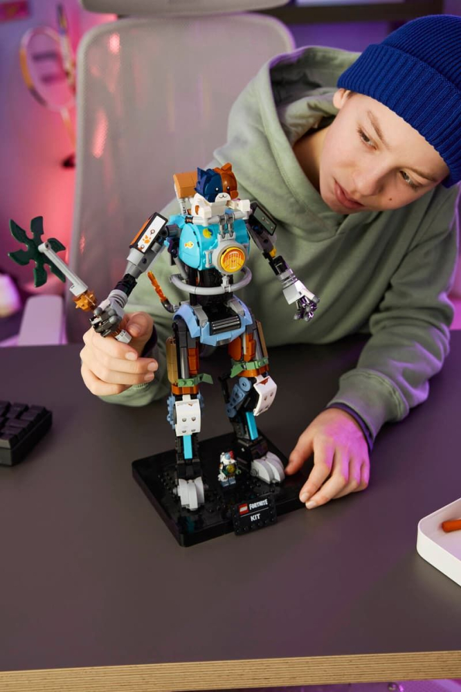 Lego fortnite kit 77081 varsta 12 ani -+15 ani [7]