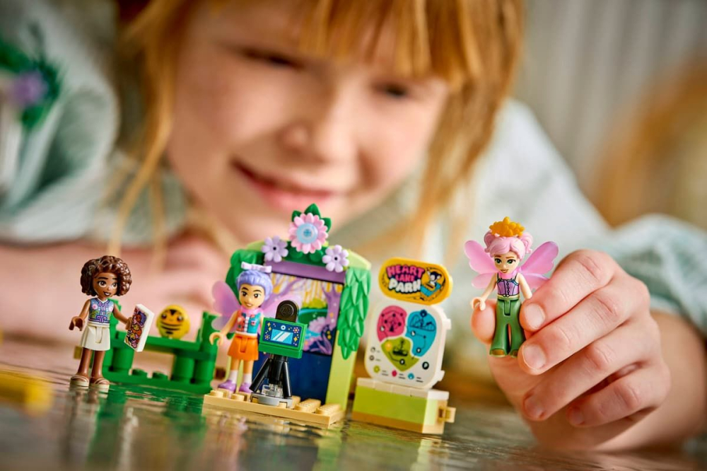 Lego friends floare rotitoare si ceasca pentru zane 42702 varsta 7 ani -12 ani [8]