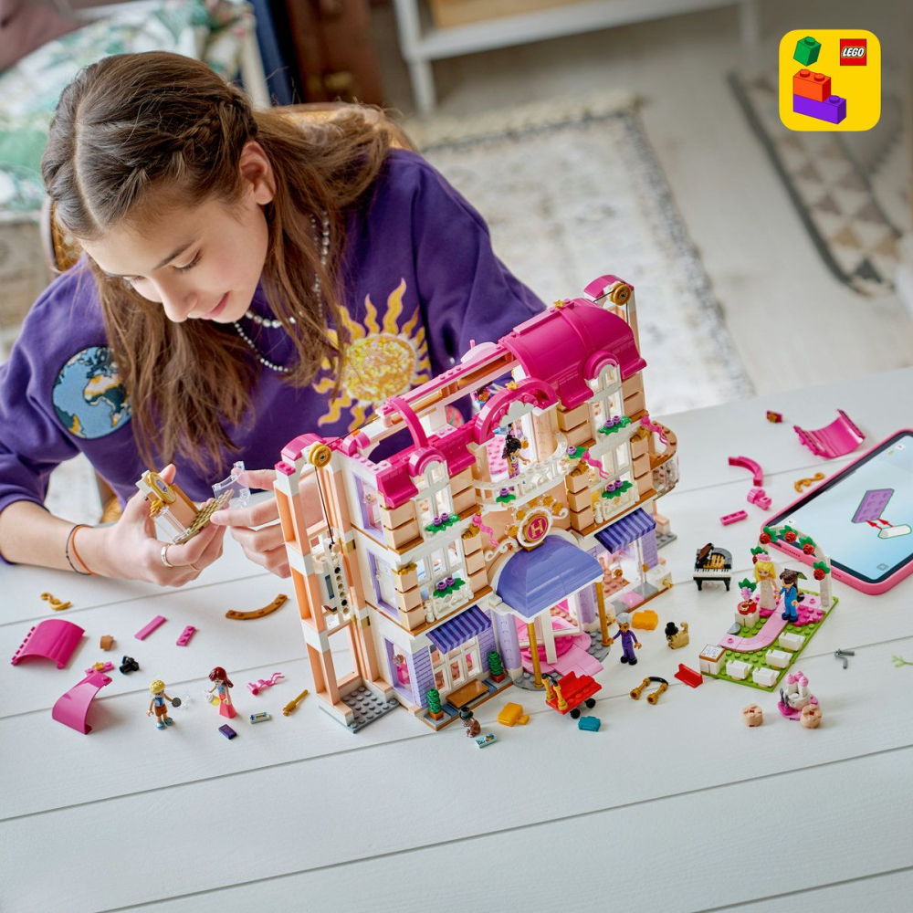 Lego friends grand hotel din orasul heartlake 42704 varsta 9 ani -13 ani [5]