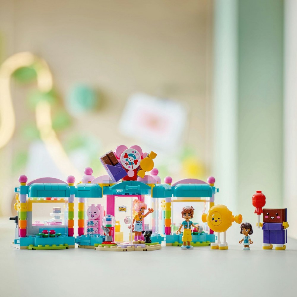 Lego friends magazinul de dulciuri din orasul heartlake 42649, varsta de la 6 ani la 8 ani [5]