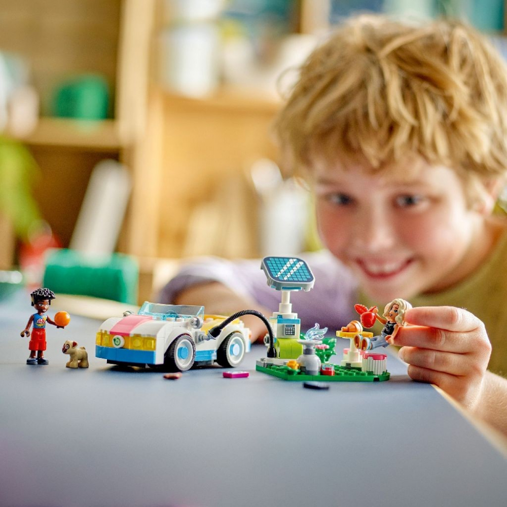 Lego friends masina electrica si incarcator 42609, varsta de la 6 ani la 10 ani [3]