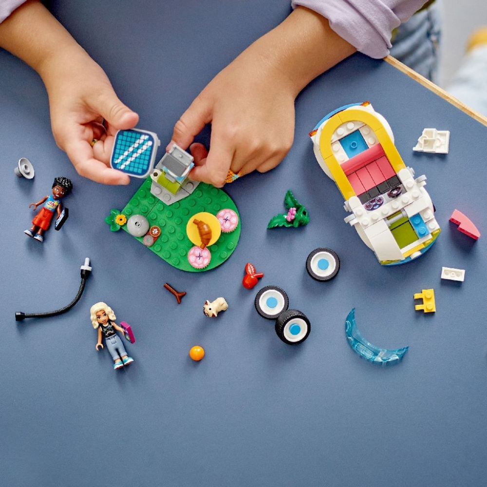 Lego friends masina electrica si incarcator 42609, varsta de la 6 ani la 10 ani [4]