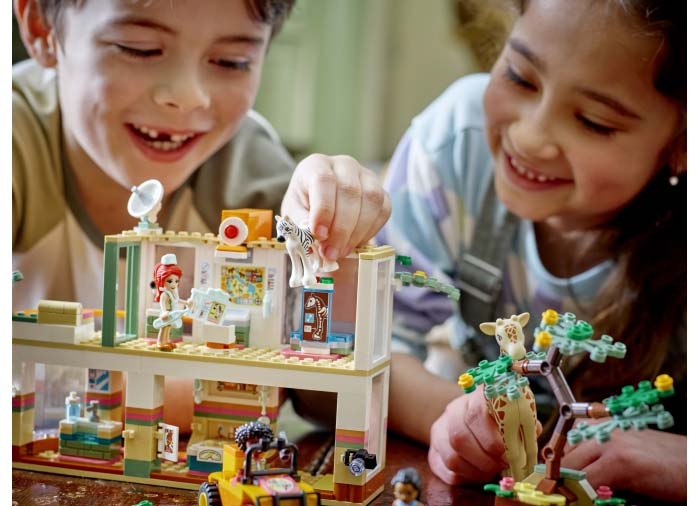 Lego friends Misiunea lui Mia in salbaticie, varsta de la 7 ani la 12 ani [7]