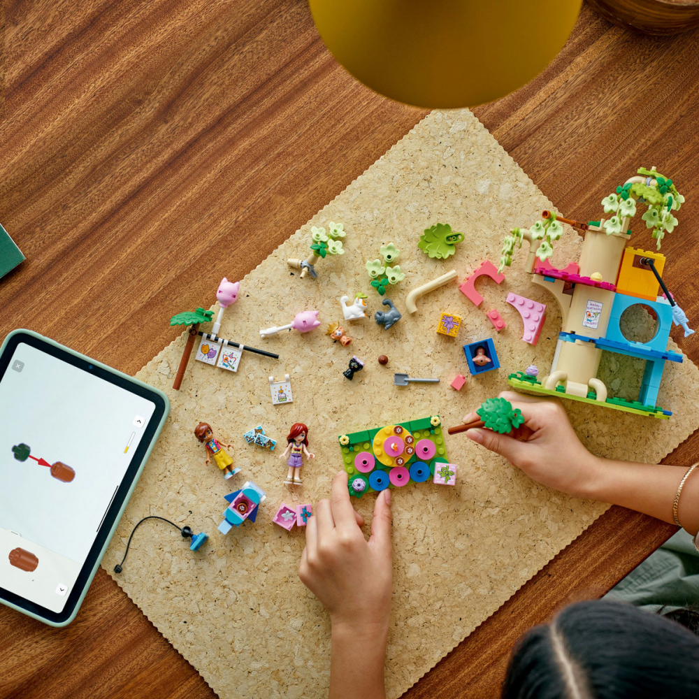  LEGO Friends Petrecere de ziua de naştere a pisicii şi căsuţă în copac pentru copii cu varsta de 6 + ani [7]