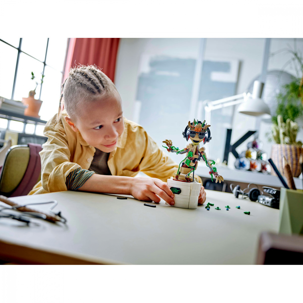 LEGO Marvel: Groot dansator 76297, 10 ani+, 459 piese, varsta de la 10 ani la +15 ani [3]