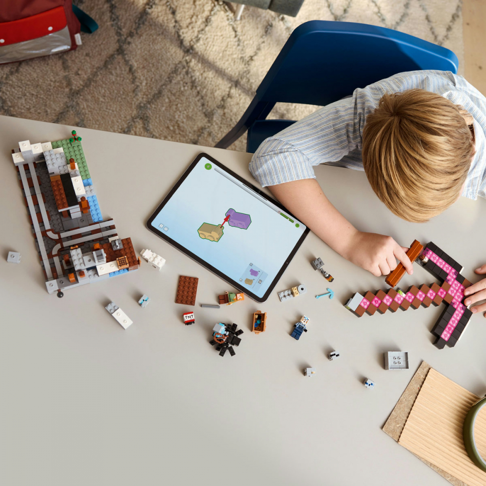  LEGO Minecraft Mina Târnăcop pentru copii cu varsta de 8 + ani [4]