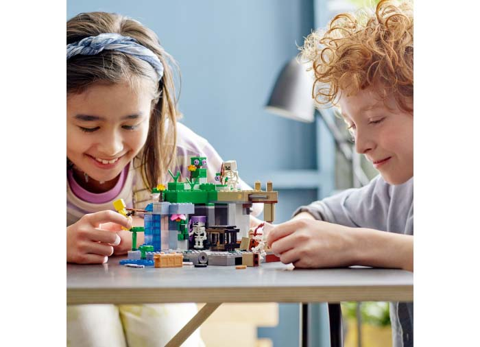 Lego minecraft Temnita cu schelete, varsta de la 8 ani la 12 ani [6]