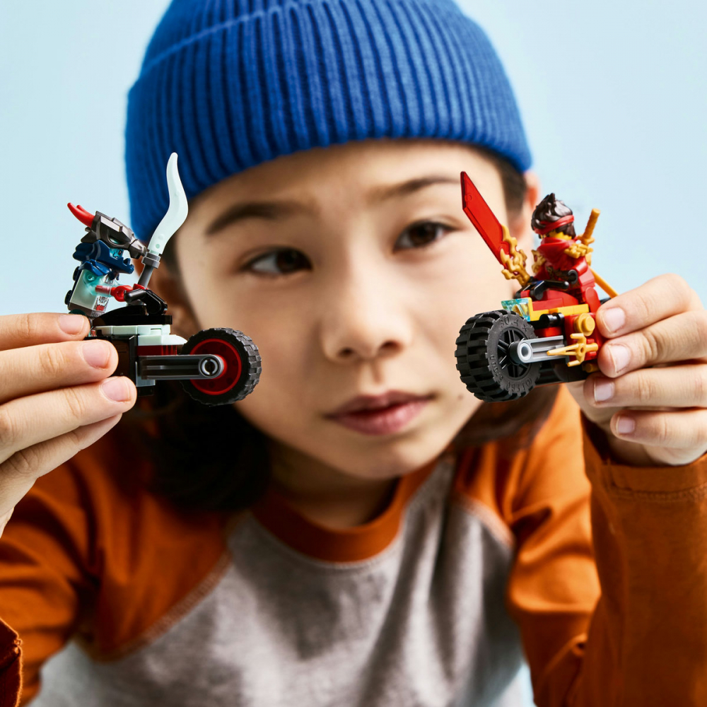  LEGO Ninjago Cursa de viteza cu motocicleta lui Kai pentru copii cu varsta de 6 + ani [8]