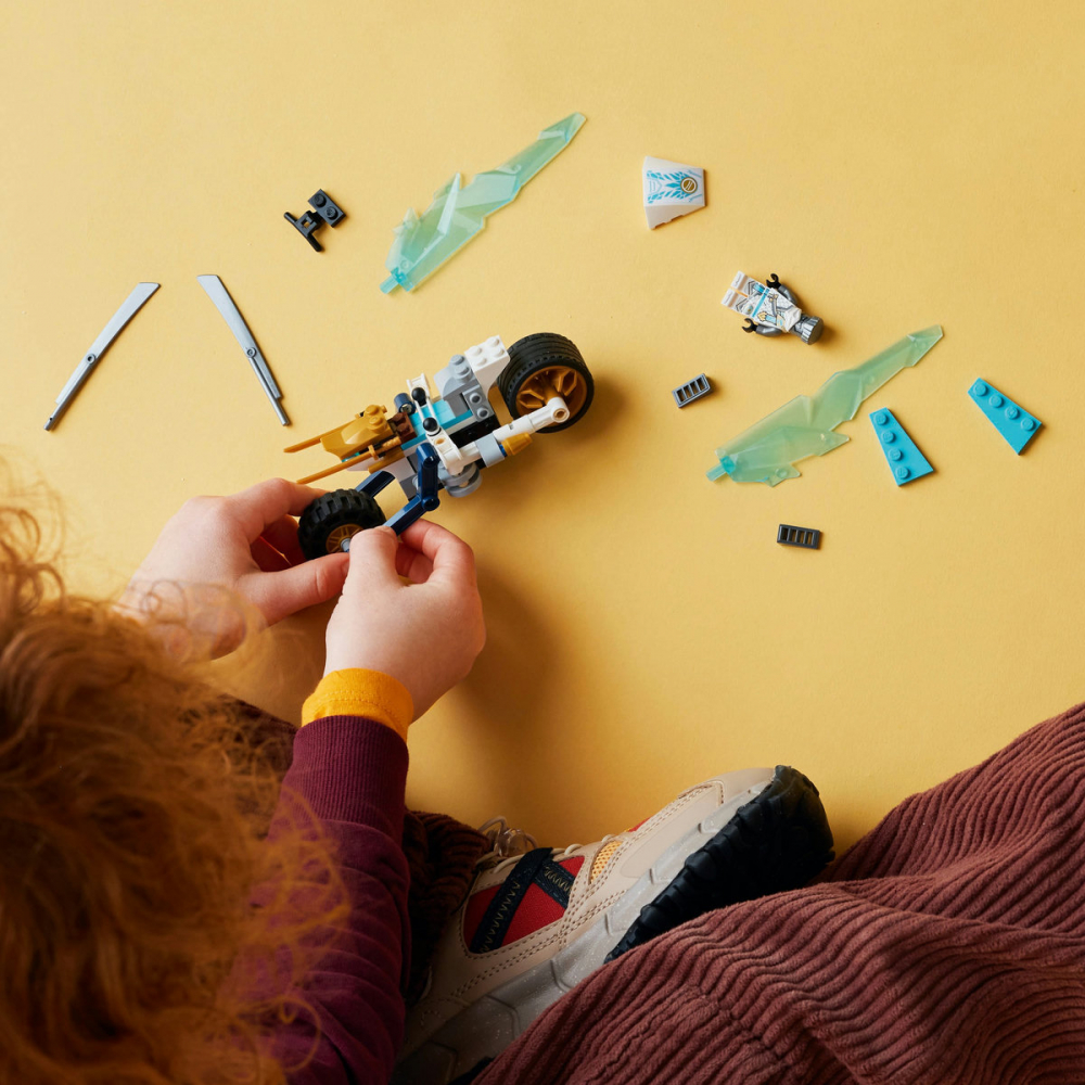 LEGO Ninjago: Motocicleta de gheata a lui Zane 71816, 7 ani+, 84 piese, varsta de la 7 ani la 10 ani [4]