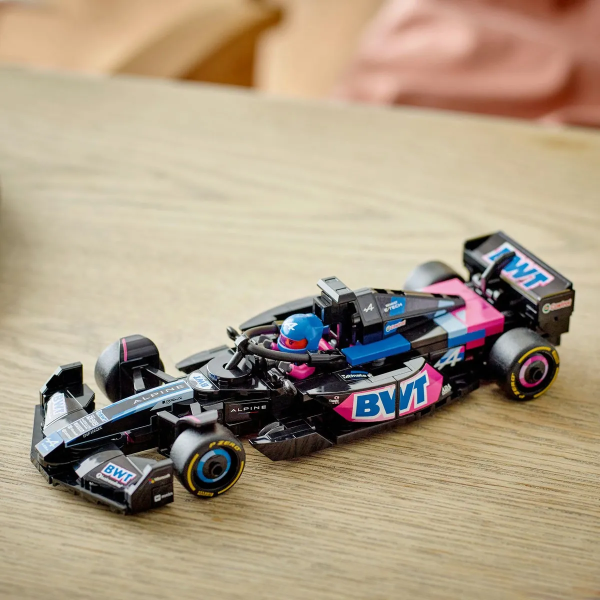 Lego speed champions masina de curse f1 bwt alpine 77248, varsta de la 10 ani la 13 ani [4]