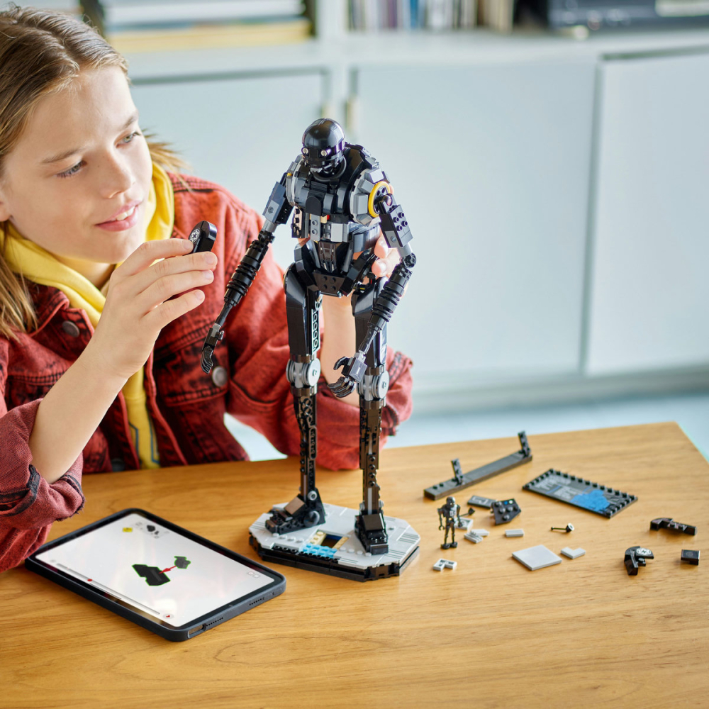  LEGO Star Wars  Droid de securitate K-2SO, copii varsta  10 + ani [4]