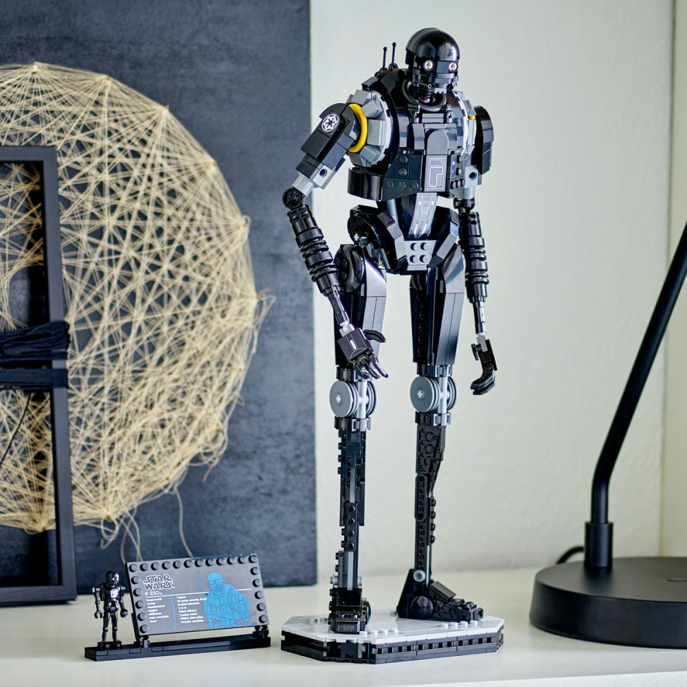  LEGO Star Wars  Droid de securitate K-2SO, copii varsta  10 + ani [6]