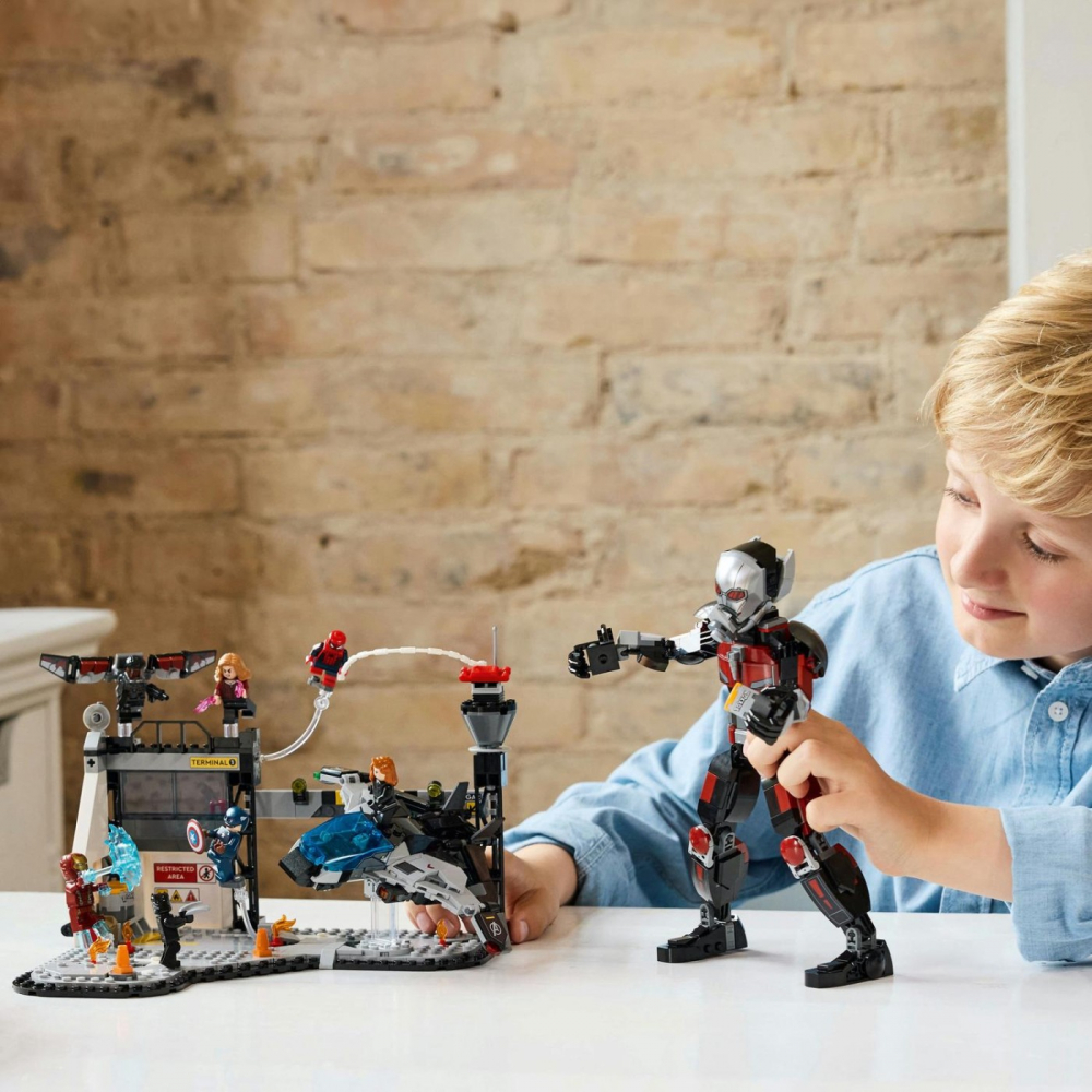 Lego super heroes batalia din captain america: civil war 76314, varsta de la 10 ani la 13 ani [5]