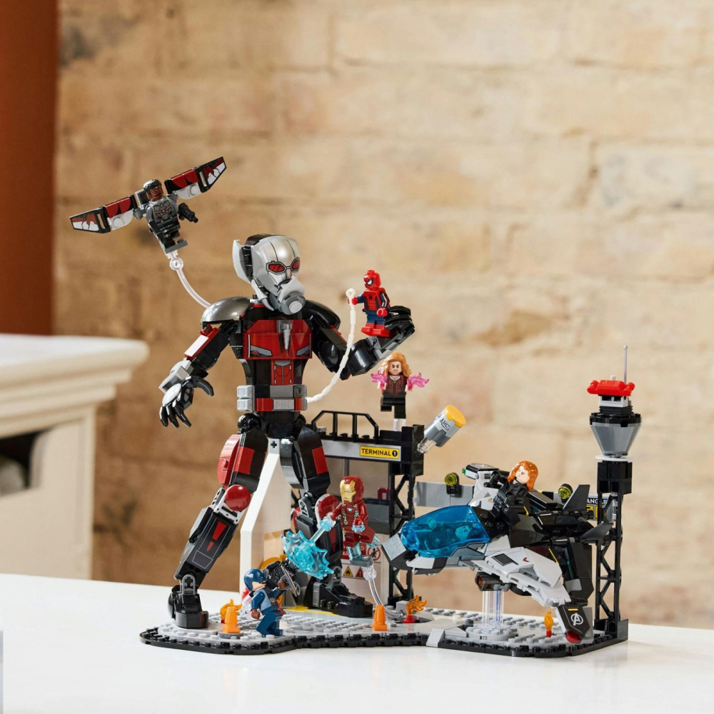 Lego super heroes batalia din captain america: civil war 76314, varsta de la 10 ani la 13 ani [6]