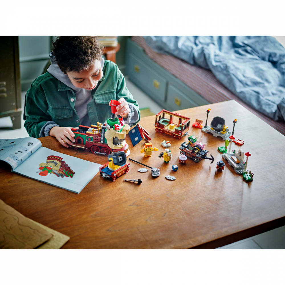 LEGO Super Mario: Expresul Bowser 71437, 9 ani+, 1392 piese, varsta de la 9 ani la +15 ani [2]