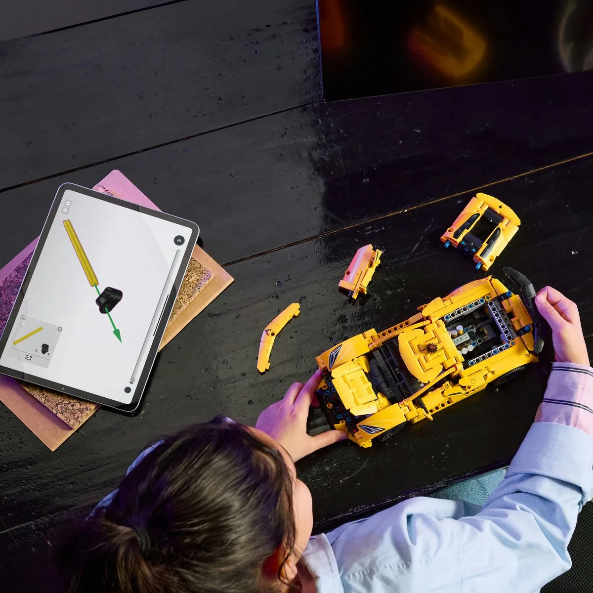 Lego technic chevrolet corvette stingray 42205, varsta de la 9 ani la 12 ani [4]