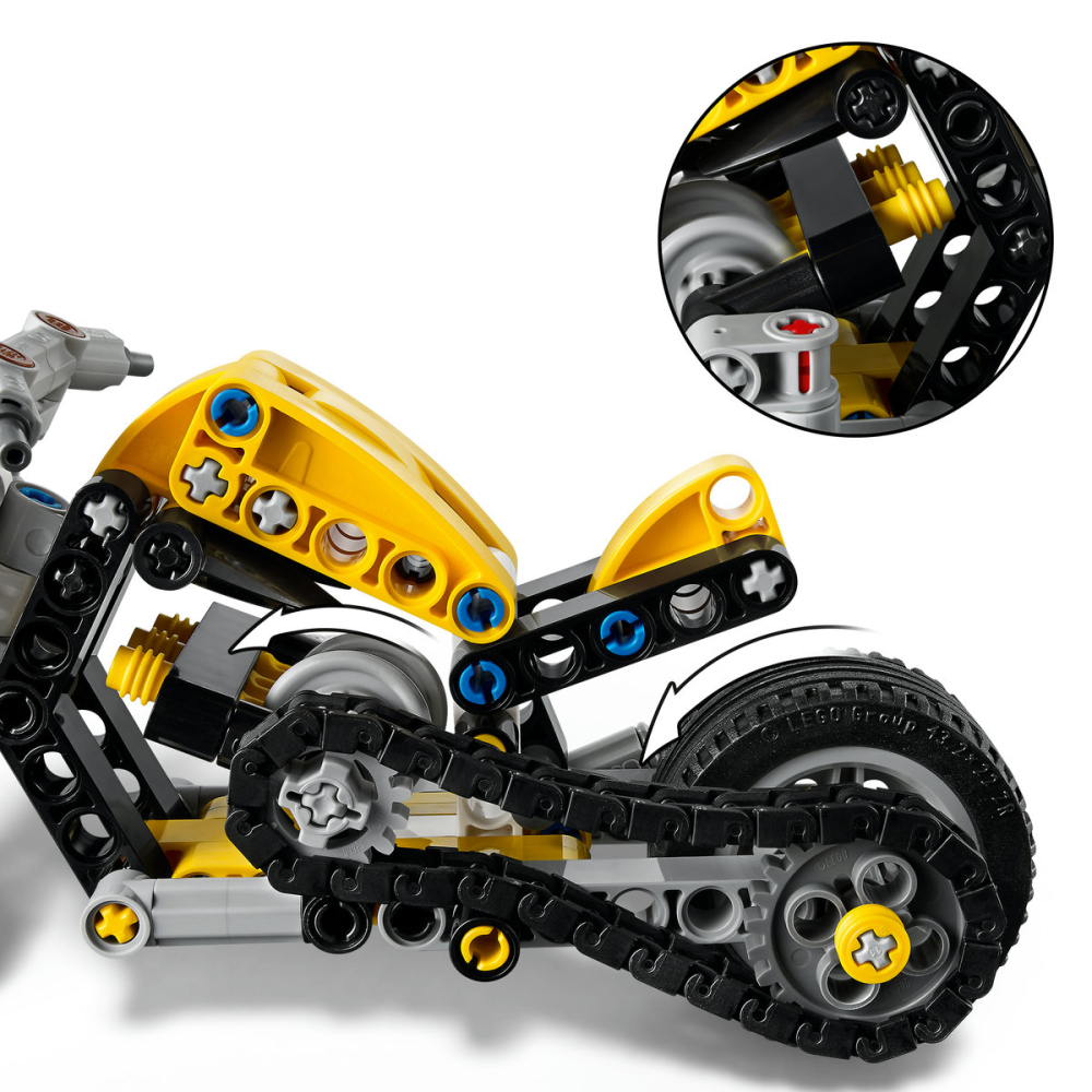  LEGO Technic  Motocicletă galbenă varsta  7 + ani [7]