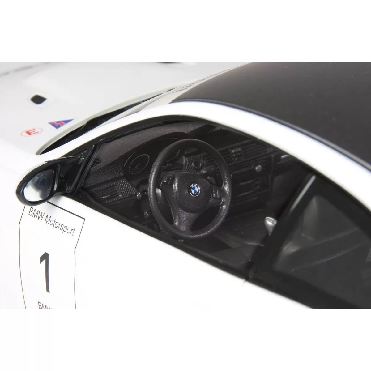 Masina cu telecomanda bmw m3 alb cu scara 1 la 14, copii varsta 3 ani pana la +15 ani [8]