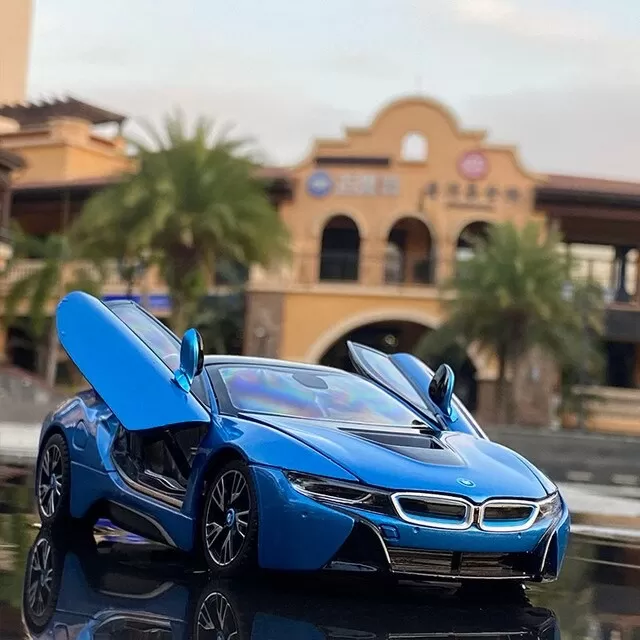 Masinuta metalica bmw i8 albastru scara 1 la 24, varsta de la 3 ani la +15 ani [5]