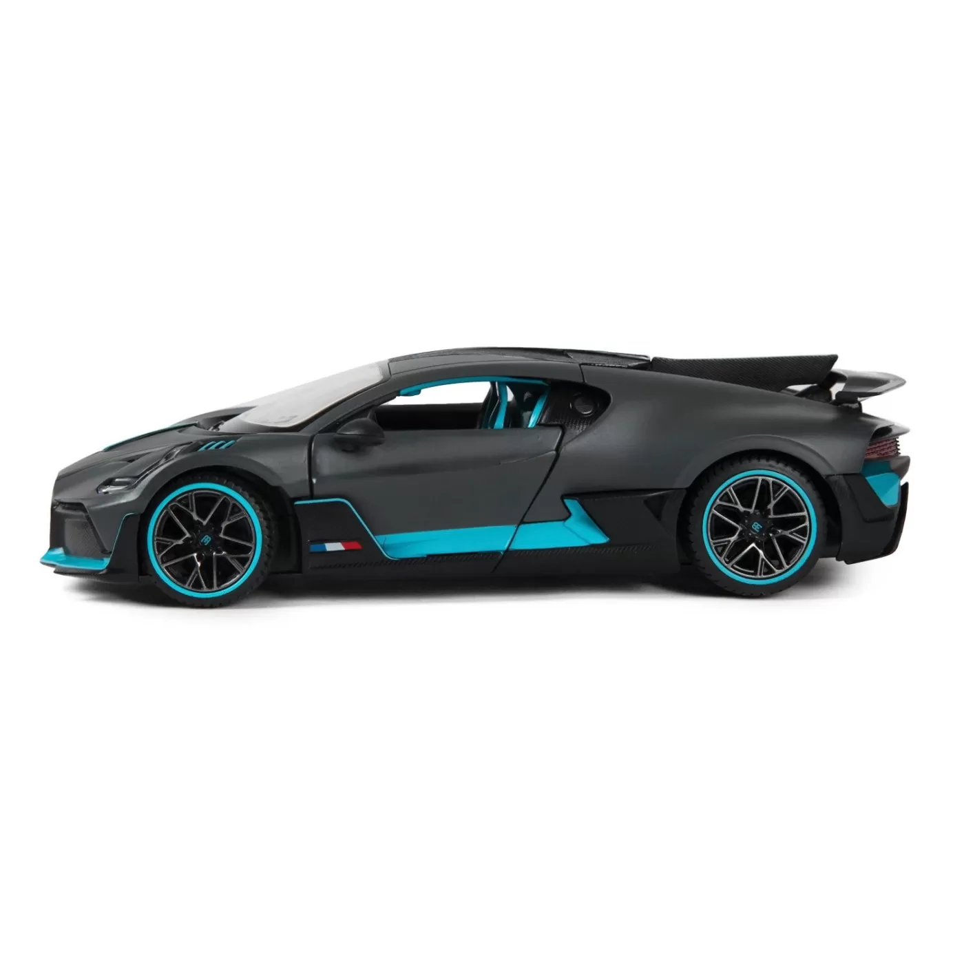 Masinuta metalica bugatti divo scara 1 la 24, varsta de la 3 ani la +15 ani [3]