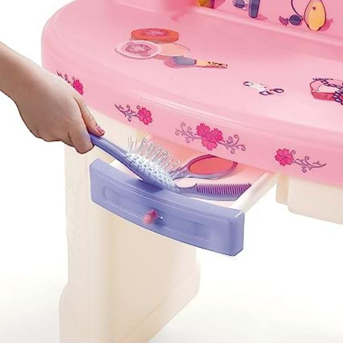 Masuta de machiaj, Fantasy Vanity [4]
