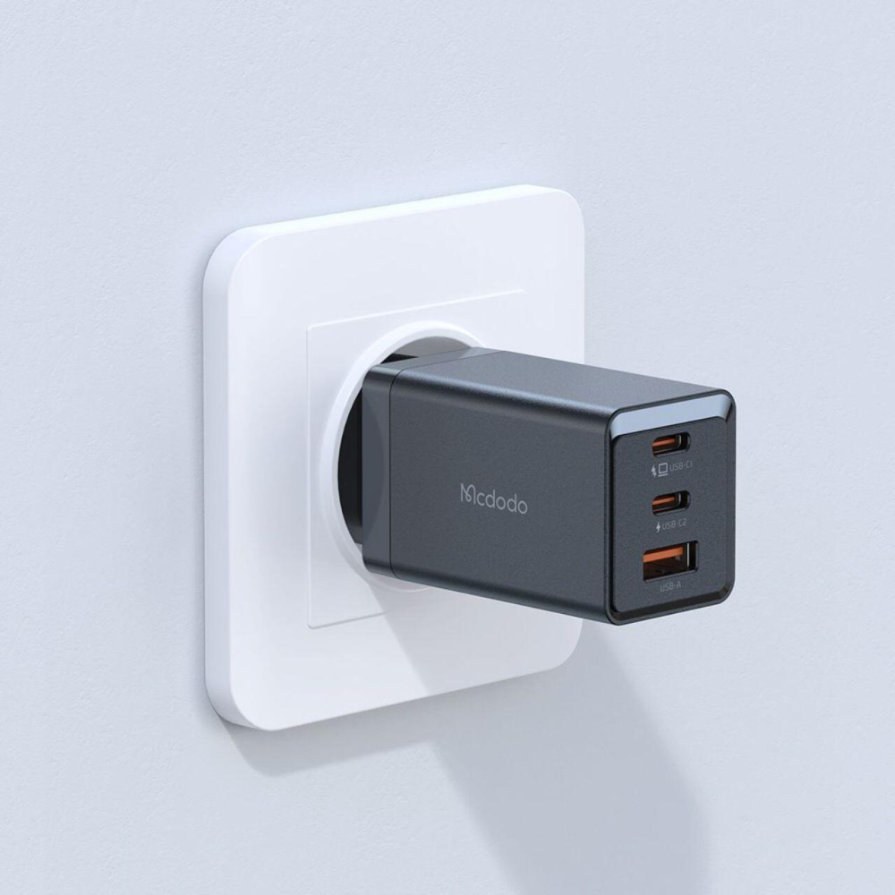 Mcdodo Set Incarcator Retea 2xType-C si 1xUSB-A GaN5 Mini Pro Fast Charger 67W, cablu Type-C la Lightning, 1.2m, Negru [4]