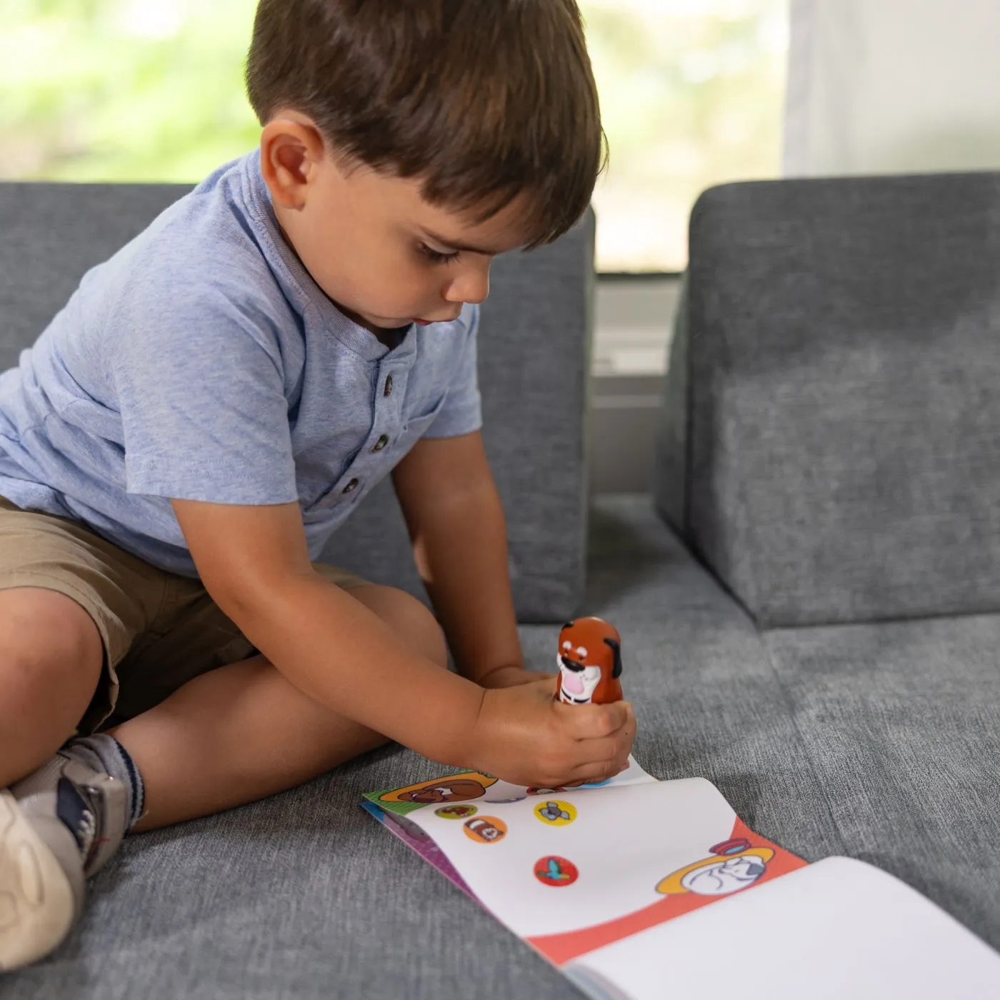Melissa and doug set de joaca autocolante si stampila cu catelus reincarcabila, copii 3 ani-7 ani [3]