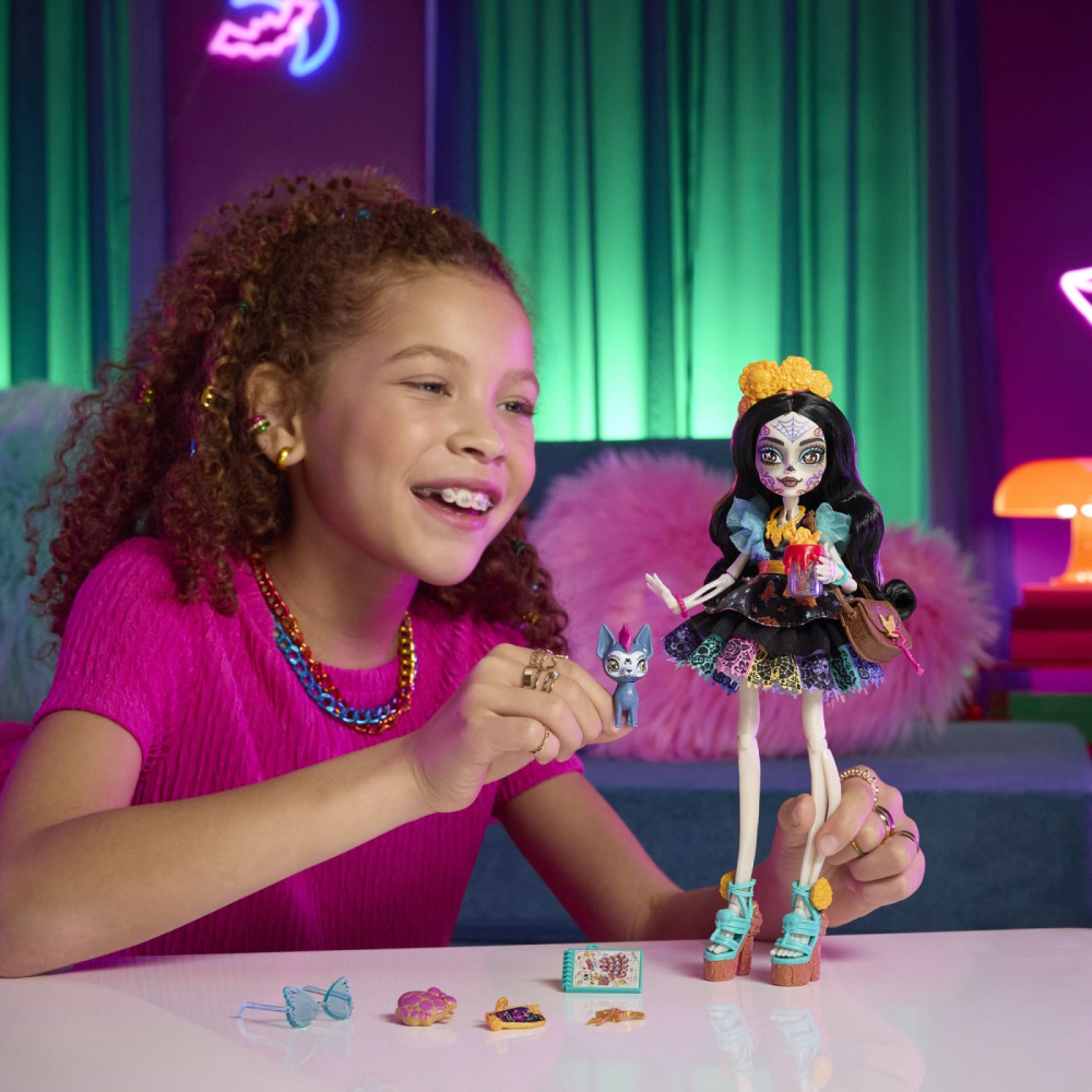 Monster high papusa skelita calaveras cu accesorii copii varsta 4 ani - 9 ani [5]